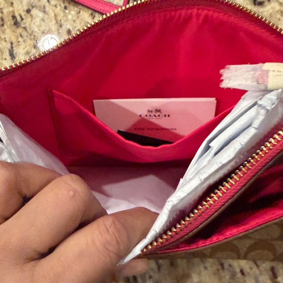 NWT Coach Signature Coated Canvas Crossbody - Picture 10 of 14